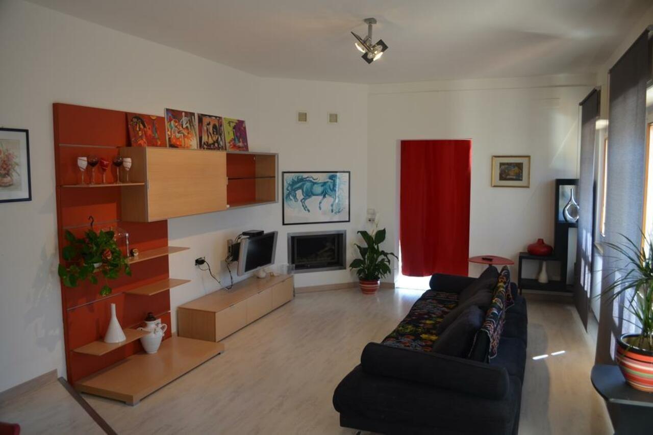 ガルダCasa Annaアパートメント エクステリア 写真